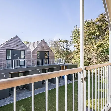 別荘 House, Laguna 